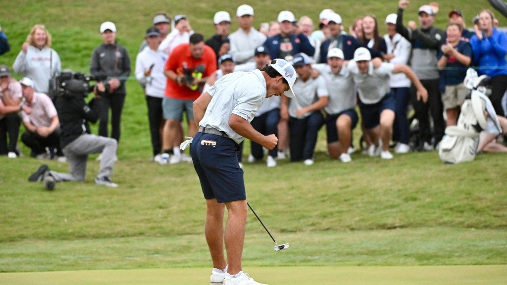 Haskins winner Jackson Koivun wins in extras, sends Auburn to national championship match against Florida State golfweek.usatoday.com/2024/05/28/202…