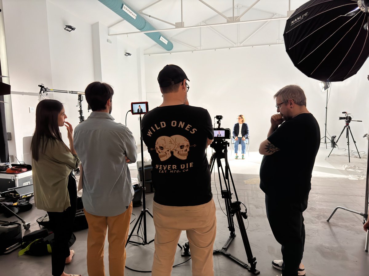 📹 Grabando, grabando... Día de grabación con <a href="/pfizer_spain/">Pfizer España</a>  &amp; <a href="/Fundpfizer_ES/">Fundación Pfizer ESP</a> para algo que verá la luz dentro de poquito... 😬