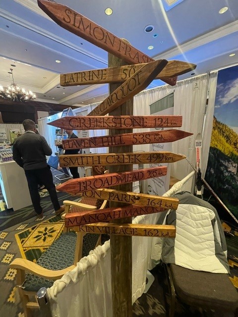 westcanaservice's tweet photo. Great seeing the seniors living, wellness and care sector #ComeTogether in Whistler for @BCCareProviders and @EngAge_BC’s 47th#BCCPA2024 Annual Conference! Check out the WestCana Support Services team members enjoying Apres Ski at the Fairmont Chateau. https://t.co/KQ2E9vS7iG