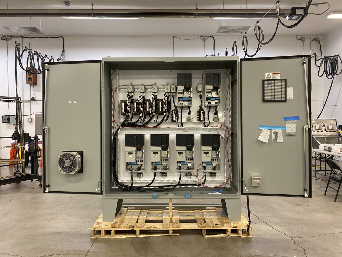 Concept_Systems's tweet image. She&apos;s ready to rock &amp;amp; roll! 

#panelshop #industrialpanel #conceptsystems #industrialautomation #automation