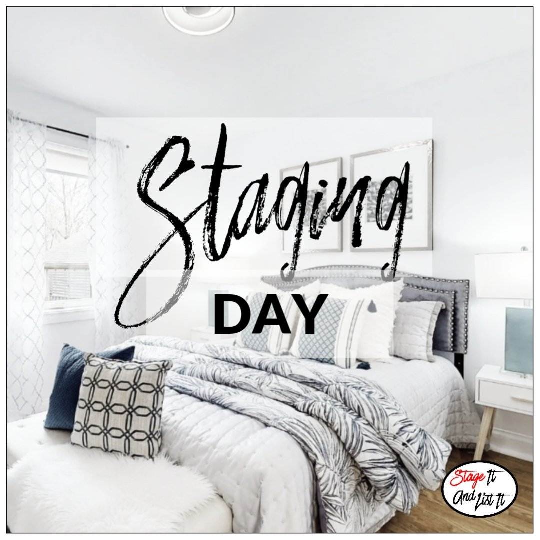 #StagingDay ❤️! Ok the Crew is out in Leskard, Clarington staging a sidesplit bungalow. It's gonna look beautiful. Can't wait to see, stay tuned... . . #stageitandlistit #homestaging #stagingsells #staging #staginghomes #realestatestaging #stagedtosell #stagerlife #homestager