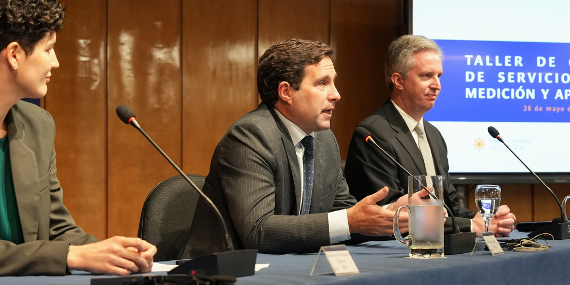 Banco Central del Uruguay (BCU) (@bancocentral_uy) on Twitter photo El BCU y <a href="/the_IDB/">Inter-American Development Bank</a> organizaron el taller “Comercio de Servicios: datos, medición y aplicaciones” para abordar el desafío de medir estadísticas de servicios en Uruguay.
🔗 Noticia completa: bit.ly/4dTIlo1 El BCU y <a href="/the_IDB/">Inter-American Development Bank</a> organizaron el taller “Comercio de Servicios: datos, medición y aplicaciones” para abordar el desafío de medir estadísticas de servicios en Uruguay.
🔗 Noticia completa: bit.ly/4dTIlo1