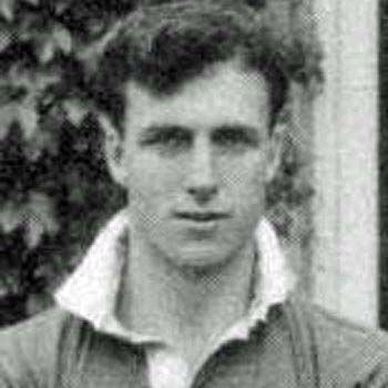 Remembering former #ChelseaFC player Bob Edwards (#283) who passed away #OnThisDay in 2019 aged 88.

Bob made 13 1st-team appearances scoring 2 for #CFC between 1952-54

See his full profile here: buff.ly/4e3KUUj 

#CFCHeritage #NeverForgotten #OTD
