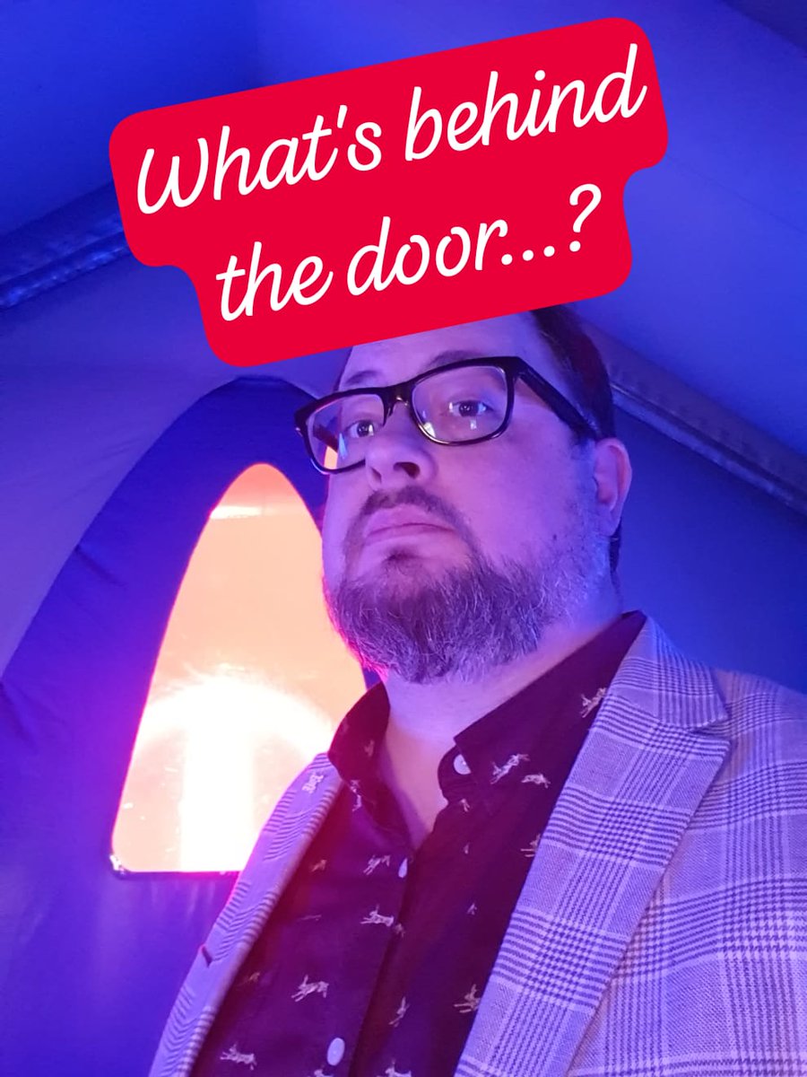 A busy week here ahead as <a href="/TaliesinSwansea/">Taliesin Arts Centre</a> welcomes <a href="/ArchitectsofAir/">Architects of Air</a> to #Swansea - Cross fingers for the wind to subside! 😬