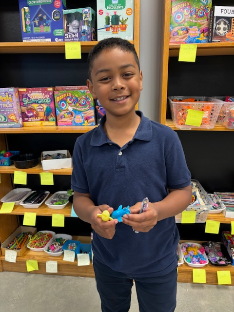 KestrelHeights's tweet photo. Congratulations to our 3rd/4th/5th EOG Prep Contest Winners!  #KestrelHeights  #WESOAR https://t.co/o8wryzotQD