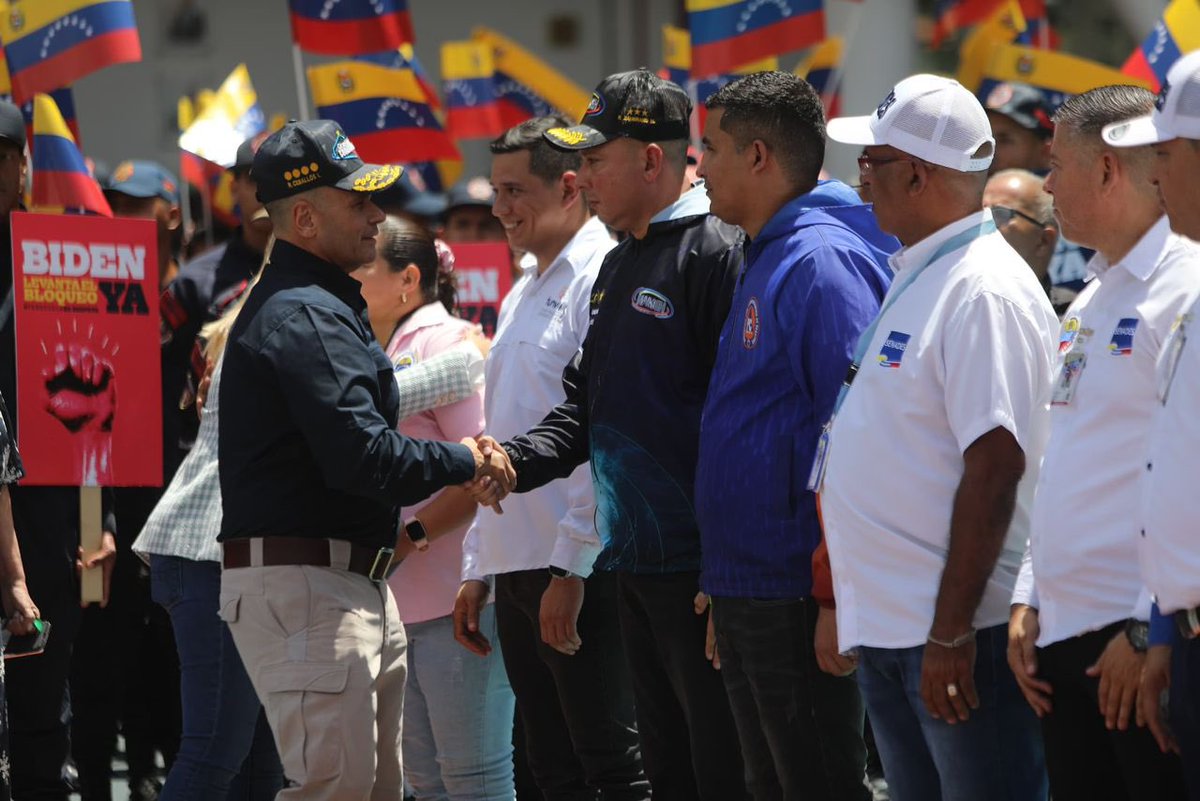 🗣️Vpdte. Sectorial AJ. <a href="/CeballosIchaso1/">@FuerzaDinamica Remigio Ceballos Ichaso</a>: "Con estas medidas coercitivas unilaterales lo que ha tratado de hacer es derribar la voluntad del pueblo, quitar el estado de bienestar cuando intentan bloquearnos las medicinas, alimentos nuestra capacidad y derecho único patriótico".