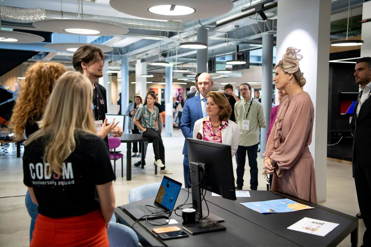 #QueenMaxima attended the fifth anniversary of @CodamCollege #CodingCollege , which offers #coding training to women and young people without initial qualifications. 
#powerofwomen #programminghelp #foreveryone #QueenoftheNetherlands #Royal