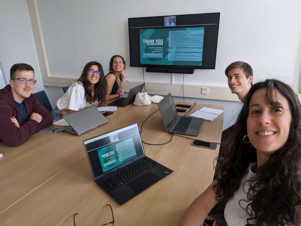 When the PhDs support the PI 🫶🥹
#webinar #ESBiomech