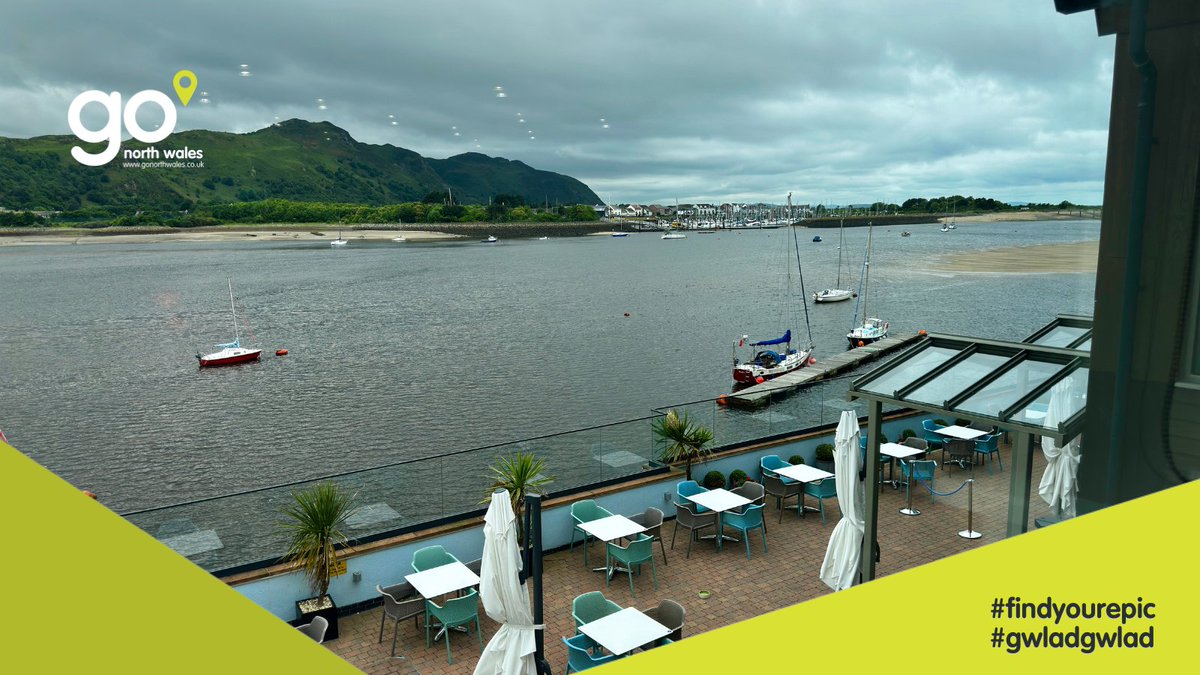 Today's office view from @QuayHotelandSpa #MeetingGoals 🙌 Working hard never looked this good!

#NorthWales #VisitNorthWales #DiscoverNorthWales #ExploreNorthWales #NorthWalesBusiness #GoNorthWales #NorthWalesTourism #findyourepic