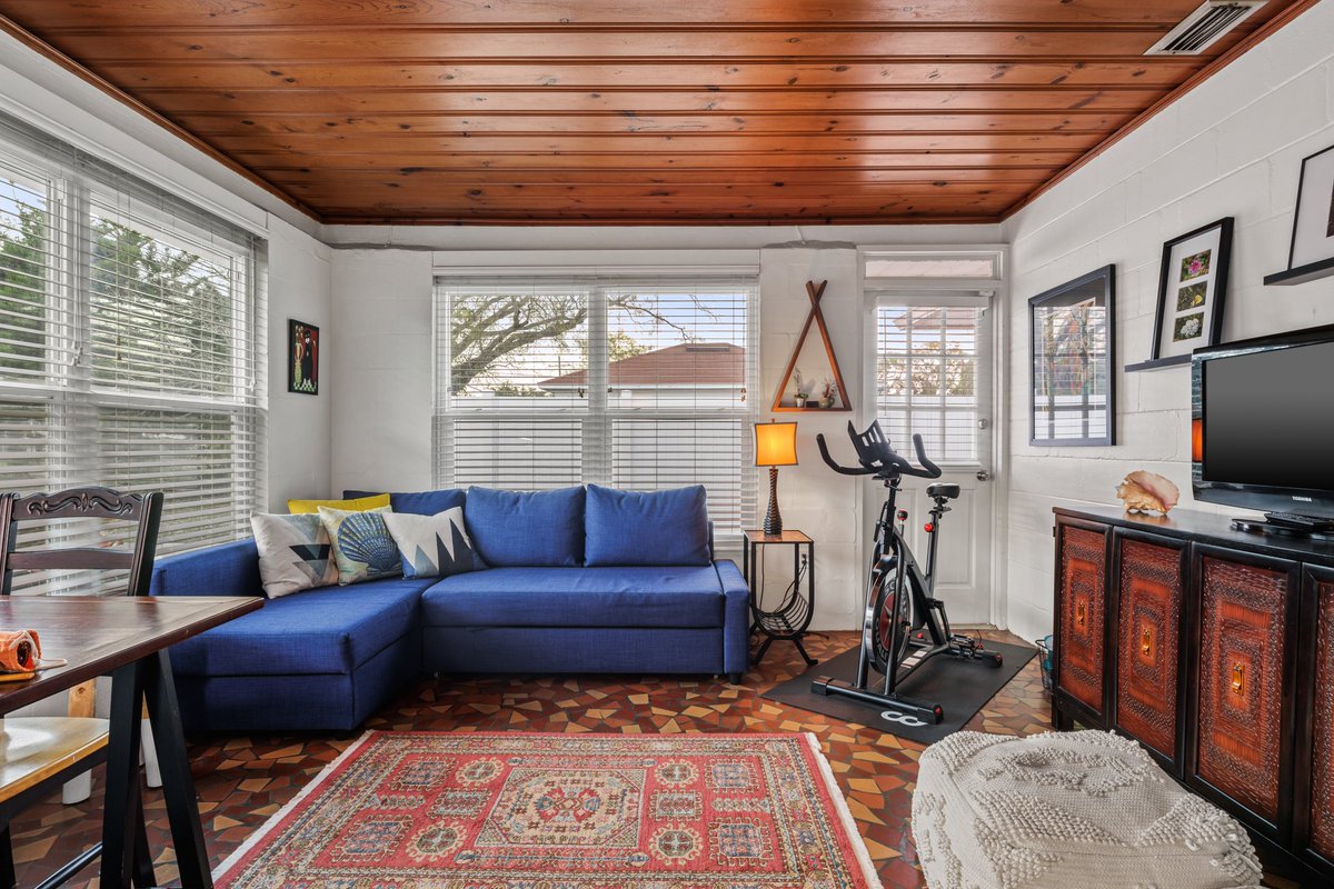 kendallsestates's tweet photo. FOR SALE SOUTH TAMPA FLORIDA Interested in a private showing ? Contact me today https://t.co/SNa7HTRvi9