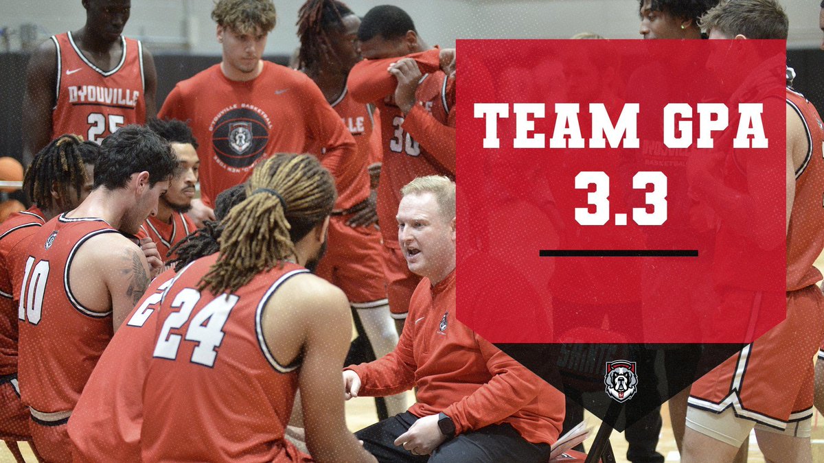 DYouvilleMBB's tweet photo. In August we set a goal of a team GPA of 3.2 or higher. This group worked relentlessly in the classroom to obtain a 3.3 GPA!

We are so proud of their work in the classroom! STUDENT-ATHLETES

#FeedTheDawgs | #GoSaints https://t.co/Ivzx5WY2a2