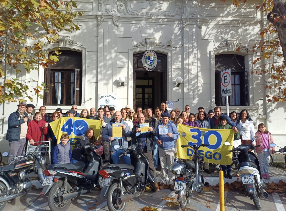 juanchodiaz199's tweet photo. Hoy nos reunimos con entusiasmo para presentar nuestras listas 30 y 40, reafirmando nuestro compromiso con los valores que nos unen y la visión que compartimos. Nuestra fuerza está en la unidad y la convicción de que, juntos podemos construir un futuro próspero y justo para todos https://t.co/XbpNYNNxiH