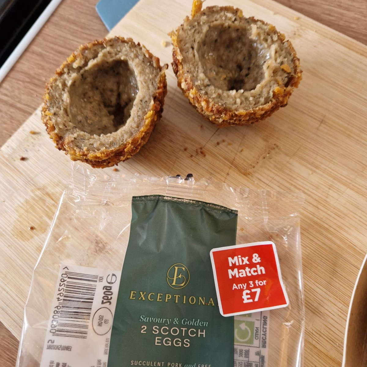 Hey <a href="/AsdaServiceTeam/">Asda Service Team</a> would you be able to investigate the mystery of the missing egg please. I am hoping that a quick look in lost and found will resolve the issue 😁 BTW the rest was lovely 💚