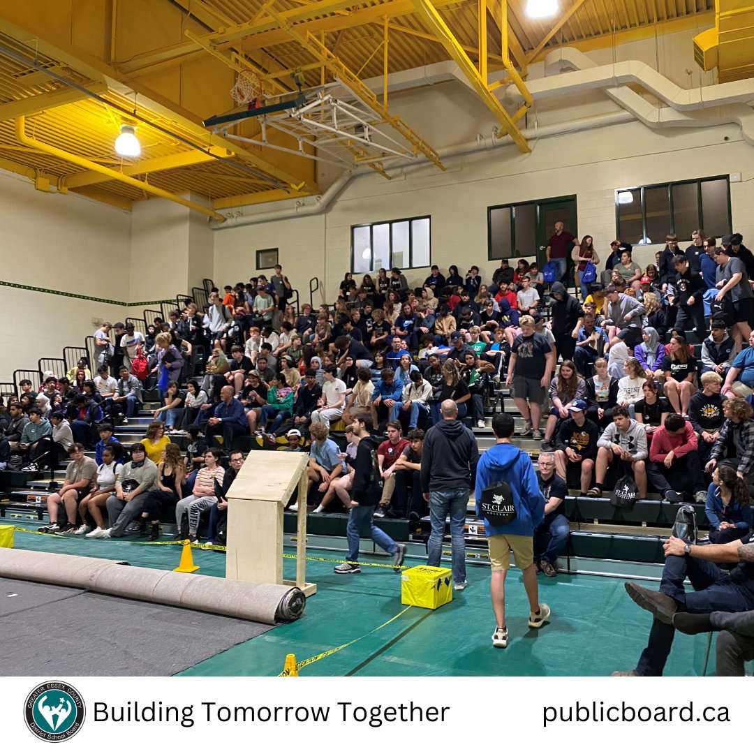 Today, at the GECDSB Robotics Showcase at St. Clair College, our robotics teams and community partners showcased their cutting-edge innovations and shared passion for the growing sector of robotics.