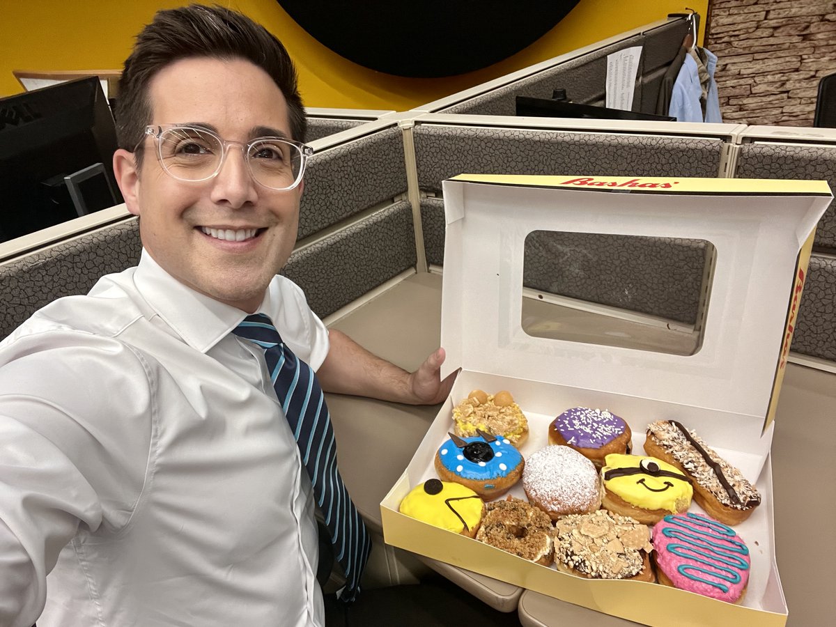 It was a tough job, but someone had to do it! Thank you @BashasMarkets for having me judge the #BashasDonutFlavorCraze2024 contest! I was left very impressed with all these creatives combos...and very full at the same time! Winners get announced Monday!