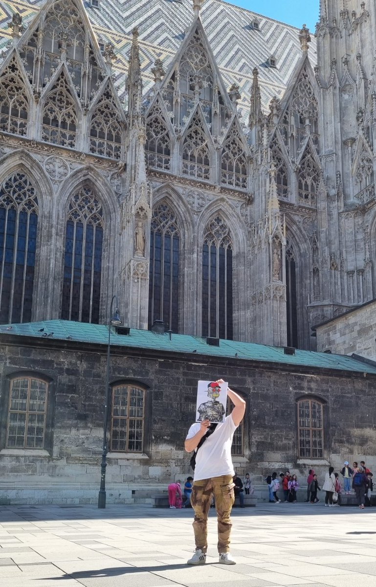 Daniel98594796's tweet photo. #RustyonTour, Here is the decisive photo from today's sightseeing tour! Now you certainly know where the first stop was? Tomorrow we will continue, our destination will be about 600km from here and we will set off around 4:00 in the morning. #RRCC, #SMR, #IOTA2 https://t.co/Dm9OT4gUra