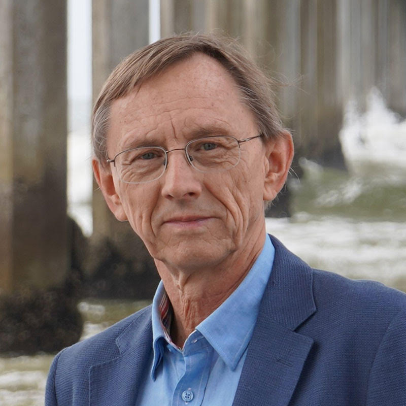 Oceanography Society (@tosoceanography) on Twitter photo Congratulations to Professor Dariusz Stramski on his selection as the 2024 Recipient of the Nils Gunnar Jerlov Medal! He will be honored for his contributions to the field of ocean optics at the upcoming <a href="/OceanOpticsConf/">Ocean Optics XXVII Conference</a> Learn more at tos.org/jerlov-medal-s… Congratulations to Professor Dariusz Stramski on his selection as the 2024 Recipient of the Nils Gunnar Jerlov Medal! He will be honored for his contributions to the field of ocean optics at the upcoming <a href="/OceanOpticsConf/">Ocean Optics XXVII Conference</a> Learn more at tos.org/jerlov-medal-s…