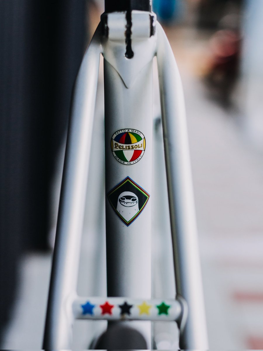 Kakavka_'s tweet photo. WTS
Pelizzoli GP Pista Track (Size 53)
Frameset (Frame, Fork, Headset Campagnolo Record &amp; BB Campagnolo)
Open Price 12jt negotiable
#fnfjb https://t.co/A2RpD6wrfT