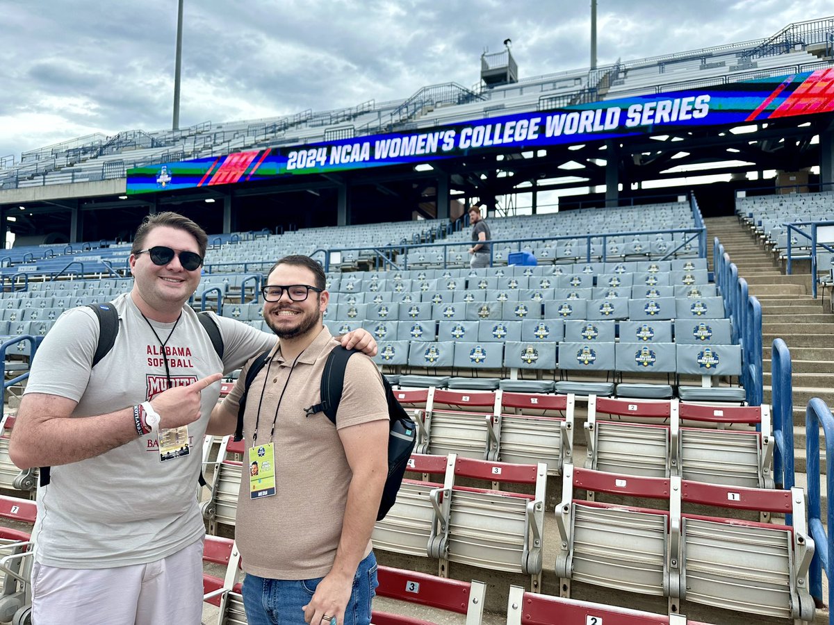 Finally met my dawg @BradyVernon in-person. #WCWS