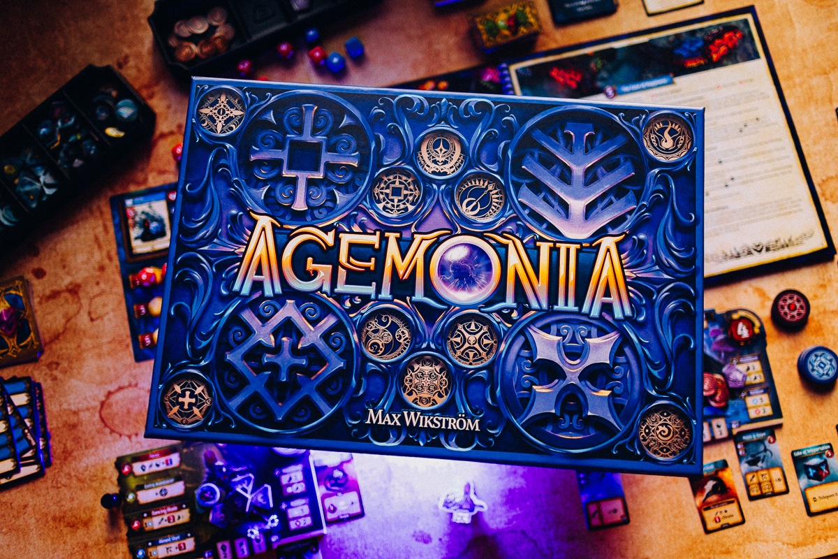 'Agemonia is a game born of passion and meant for passionate gamers ... With its literary quality, story content, complex gameplay and pure joy of use, I'd say it under-promises and over-delivers'!

Check out one of the most epic Agemonia reviews yet!
boardgamegeek.com/thread/3307132…