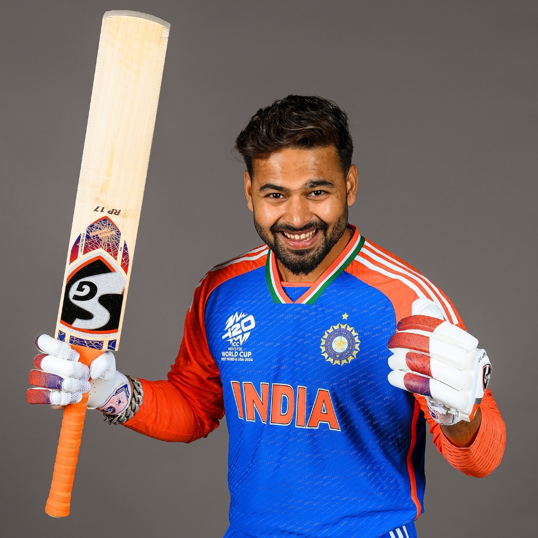 Back in the Indian kit after more than 16 months 👕🇮🇳 #RishabhPant #T20WorldCup