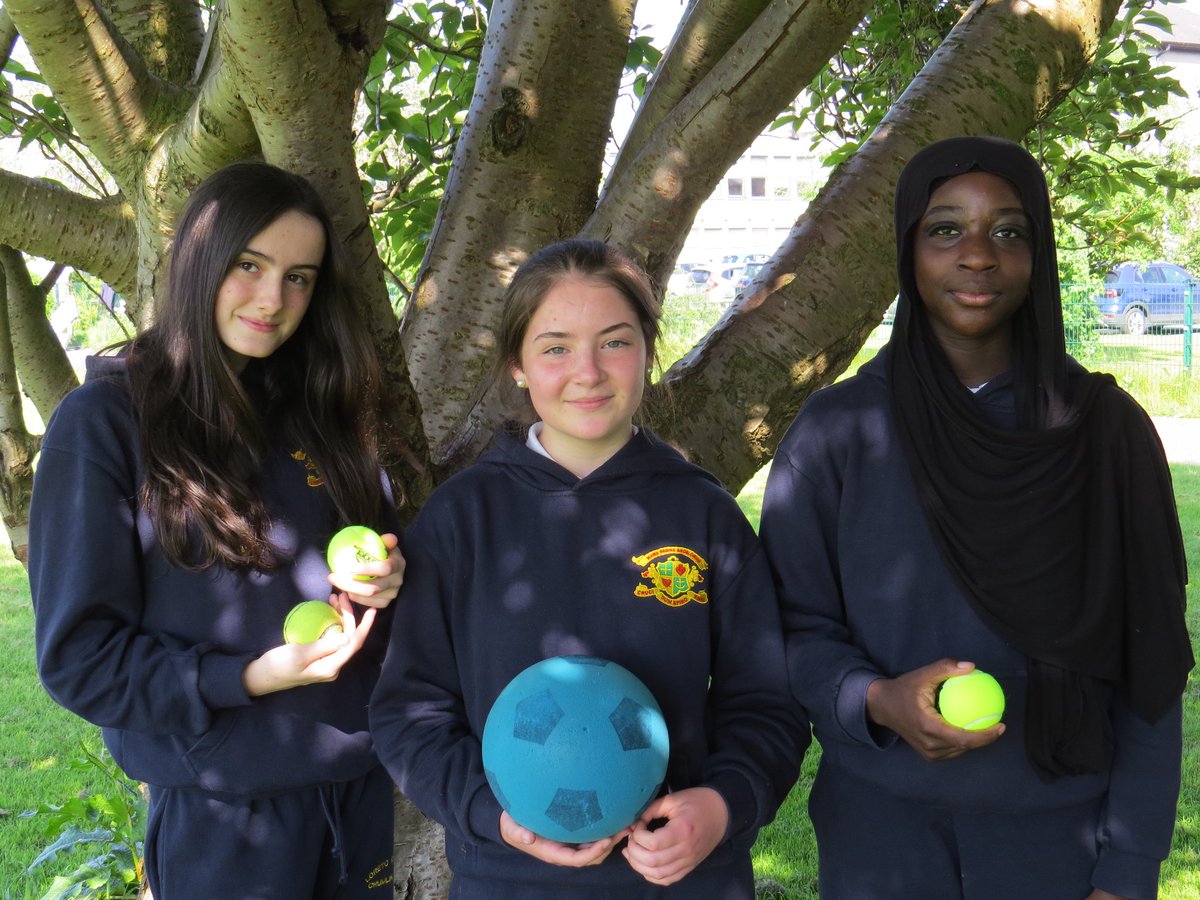 Some behind the scenes photos from when HerMoves came out Loreto Crumlin last week to film Ms Condon and 2Achill for the Athletics Ireland The Girls Squad Programme 📽️📸.