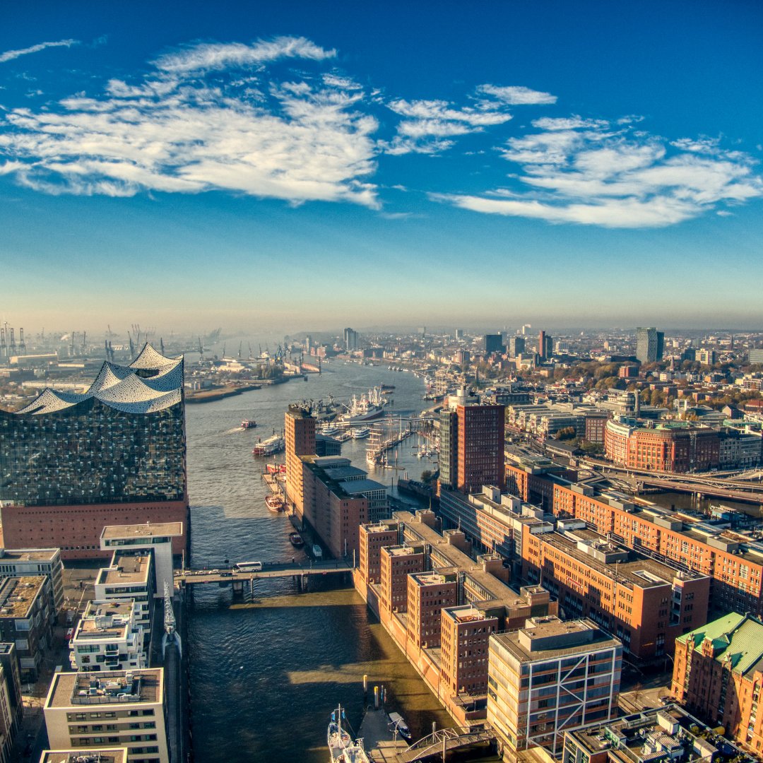 TOPTeachGermany's tweet photo. We are thrilled to have TOP 2 (2024) start their #TOPstudytour through #Germany in the beautiful city of #Hamburg. #TOPAlumni have you been to Hamburg?
#TOPteachgermany https://t.co/Isl6a0u2FT