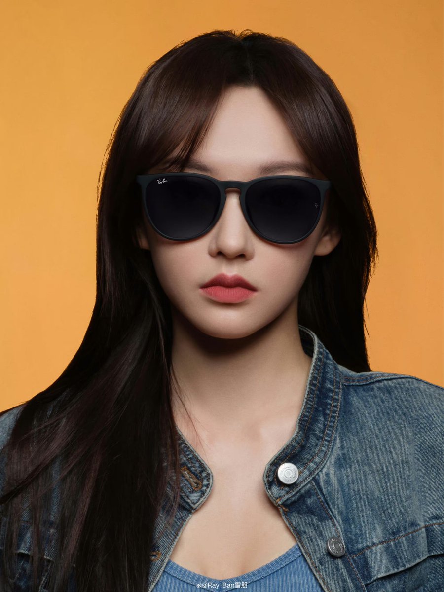 [PIC] 240529 Ray-Ban Weibo update with #CHENGXIAO (1)

#성소 #程潇