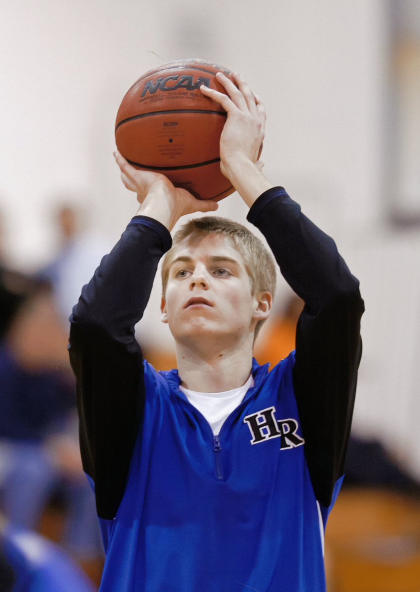 HRFalconsAD's tweet photo. #FalconNation please help me welcome our new Boys Basketball Coach Andrew Bucholtz. Coach Bucholtz is a #HRHS c/o 2011 graduate and went on to play collegiate ball at UCCS and Whittier College. Also, he has been a Varsity Assistant for us the last few seasons.  Let’s Go! #ALLIN https://t.co/fAQC9vHXWC