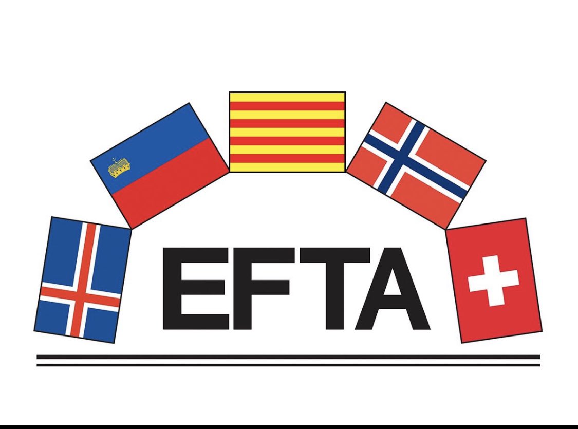 Pere_Catalonia's tweet photo. @JuntsXCat @aleixsarri És de sobres conegut que els #Eslovens van fer un #Referèndum i el van #Defensar, no com d'altres que el van anular i van pactar amb els #Ocupants.
S'ha demostrat lo molt que ens ha cuidat la #UE des de que hi vam entrar dins el paquet #Espaniol.
🤷🏻♂️ https://t.co/t6nNuskiJf