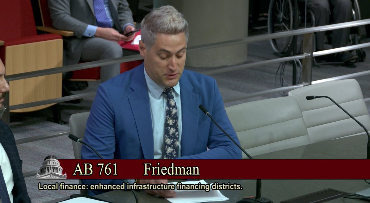 WHAMRAIL's tweet photo. AB761, the @LauraFriedmanCA & @WeHoCity bill to allow Enhanced Infrastructure Financing Districts to exist for 75 vs 45 years to repay federal TIFIA loans for @metrolosangeles rail projects just passed the Senate Local Government Committee unanimously. Let's #FinishTheLine!๐๐โ
https://t.co/K6ze1zetlZ