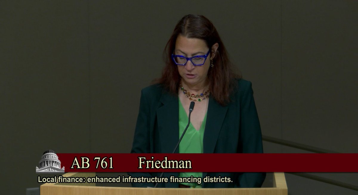 WHAMRAIL's tweet photo. AB761, the @LauraFriedmanCA & @WeHoCity bill to allow Enhanced Infrastructure Financing Districts to exist for 75 vs 45 years to repay federal TIFIA loans for @metrolosangeles rail projects just passed the Senate Local Government Committee unanimously. Let's #FinishTheLine!๐๐โ
https://t.co/K6ze1zetlZ