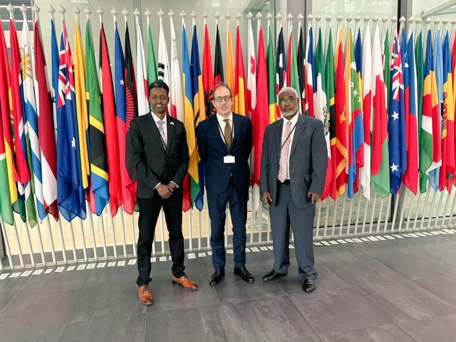 Representatives of the SSC Khaatumo administration today met with Judge Tomoko Akane &amp; Judge Reine Alapini-Gansou of the International Criminal Court in The Hague. 

The two parties held talks with SSC pursuing war crime charges against the Somaliland Government for their actions