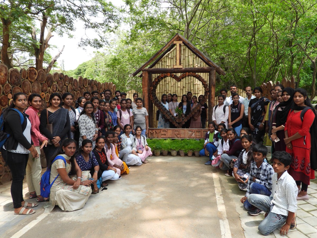 Mysore_Zoo's tweet image. Great news for our visitors! 
We have opened a new selfie point at Mysuru Zoo.  You can now enjoy snapping pictures, making memories, and post your memorable moments on social media. Come visit and enjoy this new addition!
 #mysuruzoo #selfiepoint #capturethemoment
