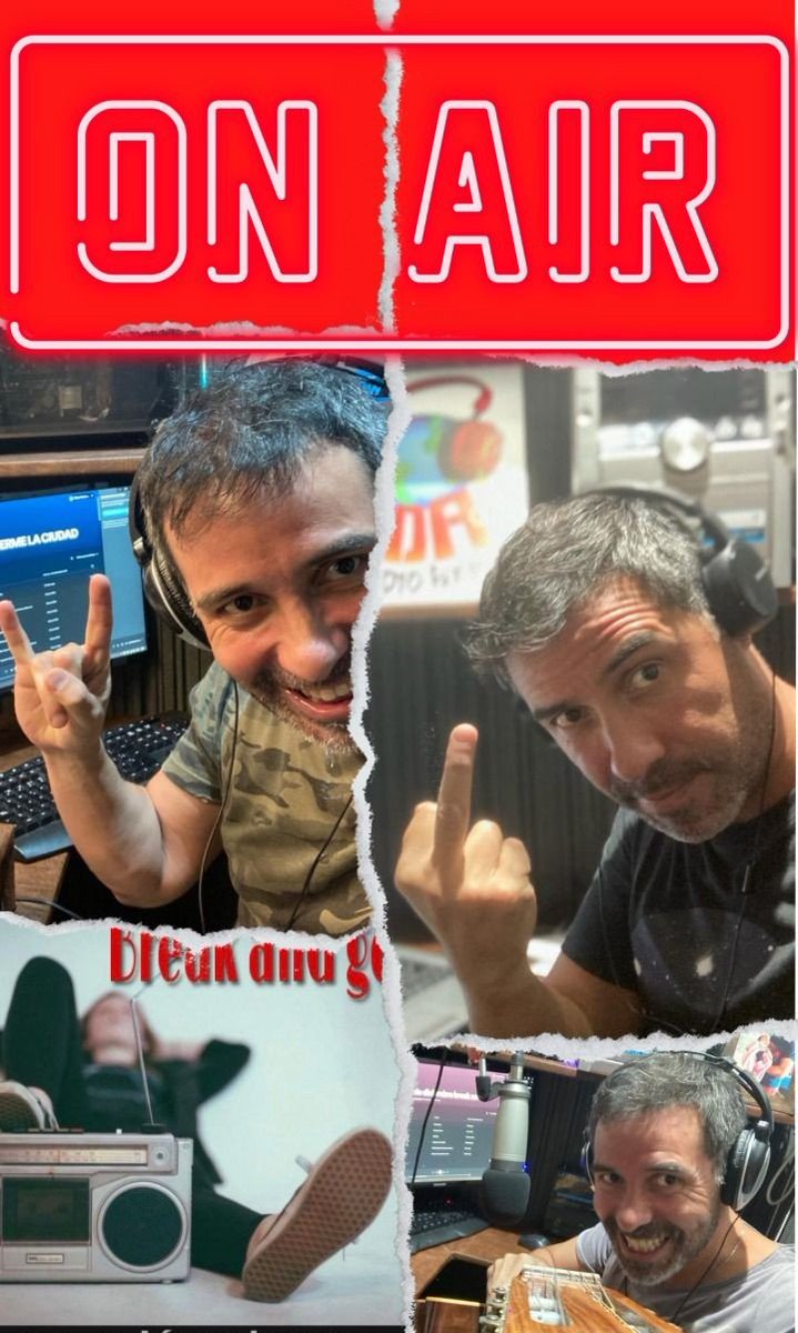 FUERADEACA's tweet image. Miércoles 16 horas, escuchá Break &amp;amp; Go. Música, noticias, deportes y curiosidades. Conduce Diego Escudero.
Por FDA Radio Web fdaradioweb.com.ar
Seguinos en nuestras redes linktr.ee/FDAradioweb 
#Musica #rock #radio #BuenMiercoles #Fernando #Lali #Virginia #repartanlacomida