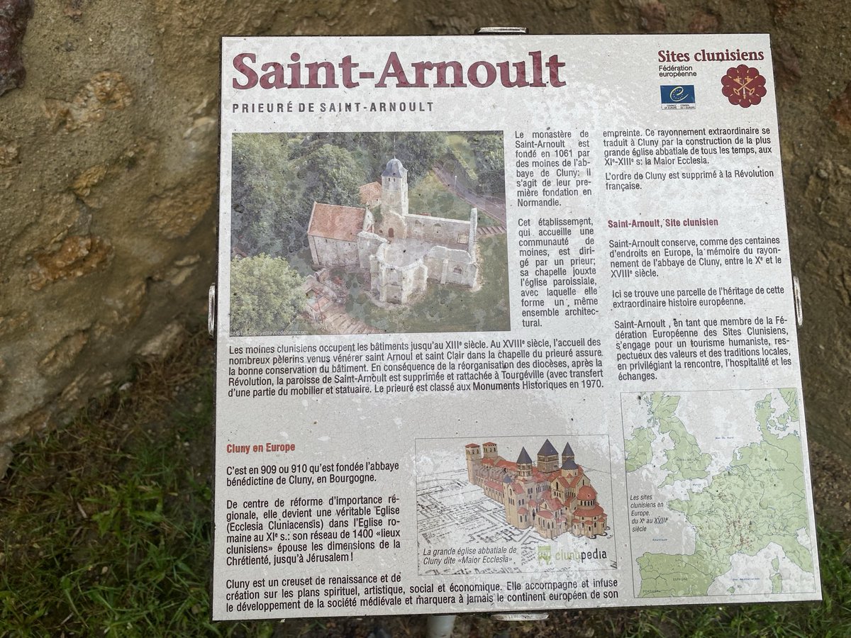 Le Prieure de Saint Arnoult  à proximité de Deauville.     #Normandie #Calvados