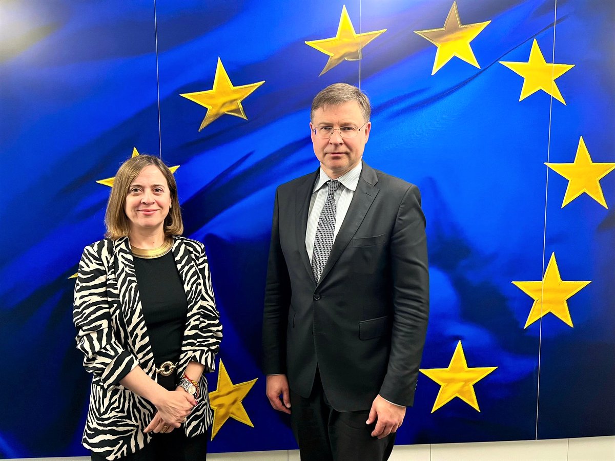 🇪🇺 🇪🇸 Good first exchange with Spanish Secretary of State for Trade @Ls_amparo. I congratulated her on her new appointment and we had a fruitful exchange on EU’s trade policy ahead of tomorrow’s Trade Council meeting.