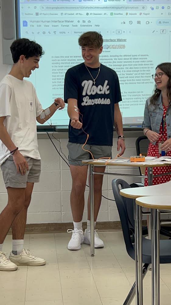 This year we learned about our nervous system including types of neurons, such as motor, sensory, and interneurons. Using the Human Human Interface the ‘Master’ took over control of the ‘Minions’ motor neurons in their arm using their brain. Mind control! @RichHayzler <a href="/pthsnation/">Pequannock Township High School</a>