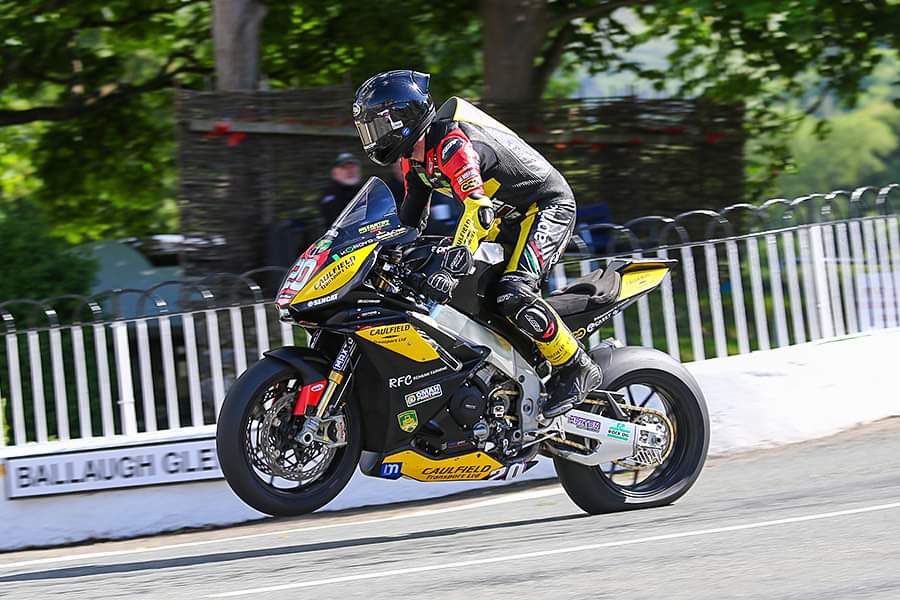 Safe to say practice is going well for Mike Browne.

The In Competition rider is unofficially the quickest Aprilia rider ever at the TT on the RSV4 bike. Not a bad place to start with minimal setup so far.

Image courtesy of Baylon McCaughey

#WheelieWednesday