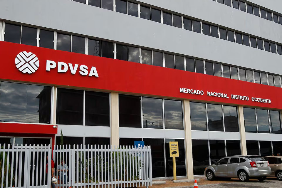 Colombia afirma que Pdvsa pagó la mitad de la deuda tras su proceso de reorganización
 talcualdigital.com/colombia-afirm…