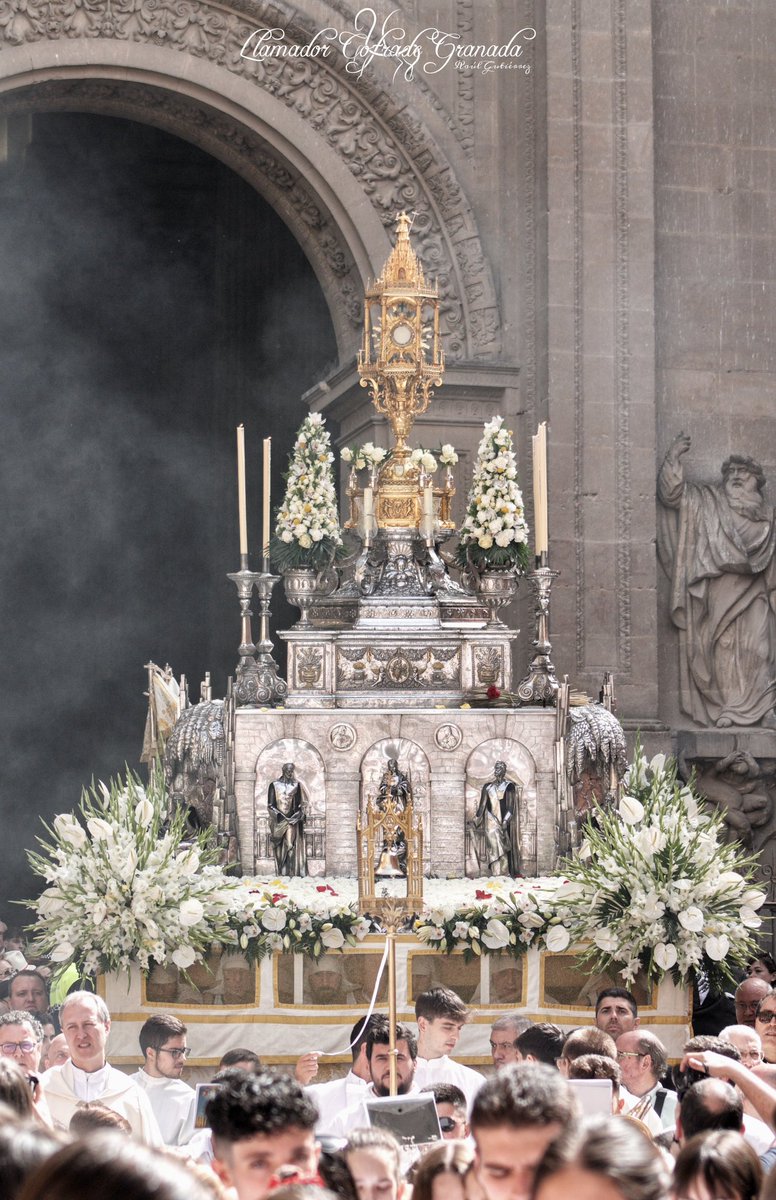 #Festividad • Solemnidad del Santísimo Corpus Christi. Sea por siempre bendito y alabado Jesús Sacramentado. ¡Feliz día a todos los granadinos y granadinas! #TrabajoyLuz #Zaidin #Granada