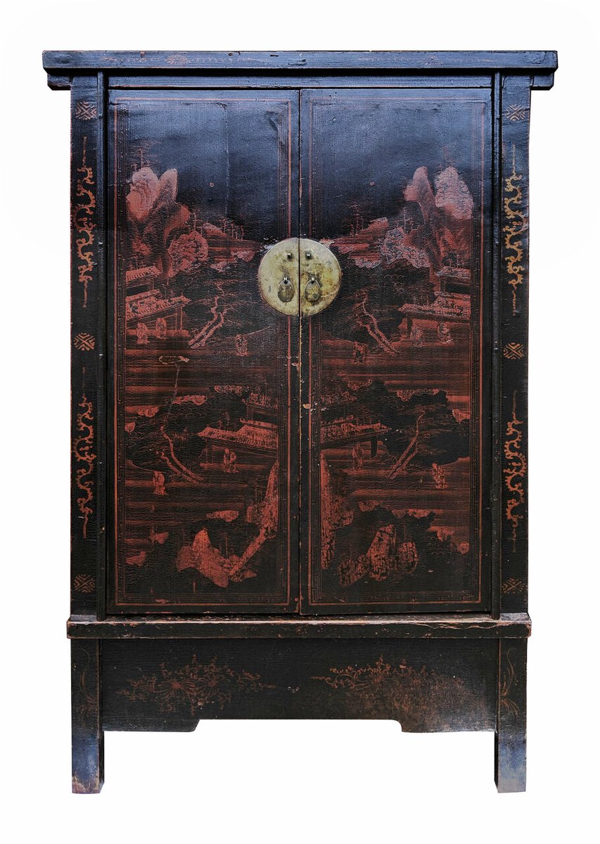 #blueandwhitedecor
Chinese Antique Cabinet From Shan Dong 
Seen here: bit.ly/3FjBlAI