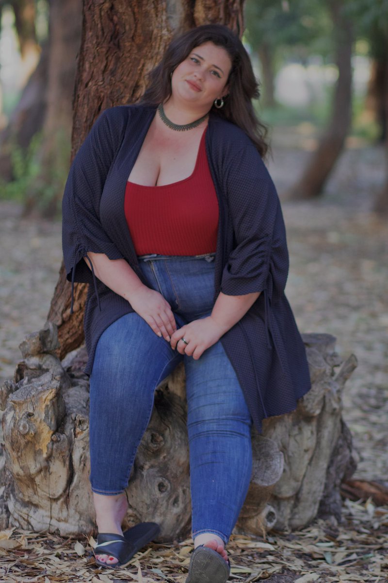 Maya Lee tweet media