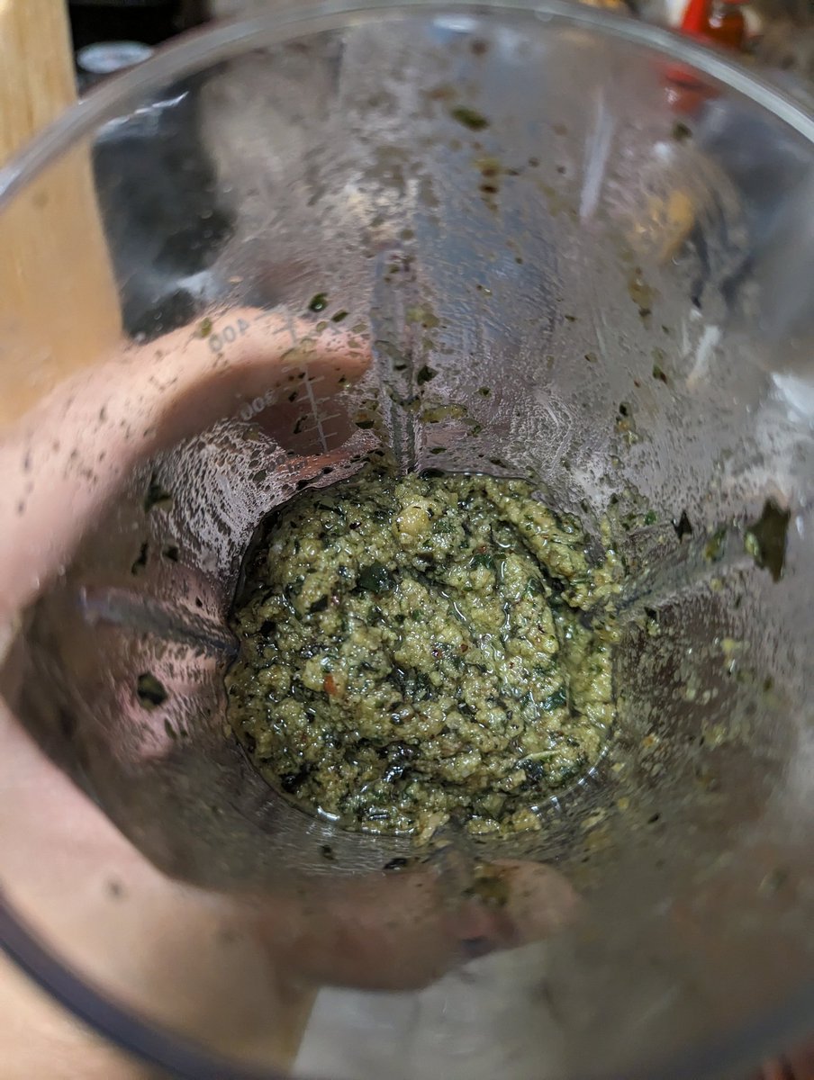 NotRayNarvaez's tweet image. I made more pesto but I was feeling lazy with the pasta so I just made gnocchi with it