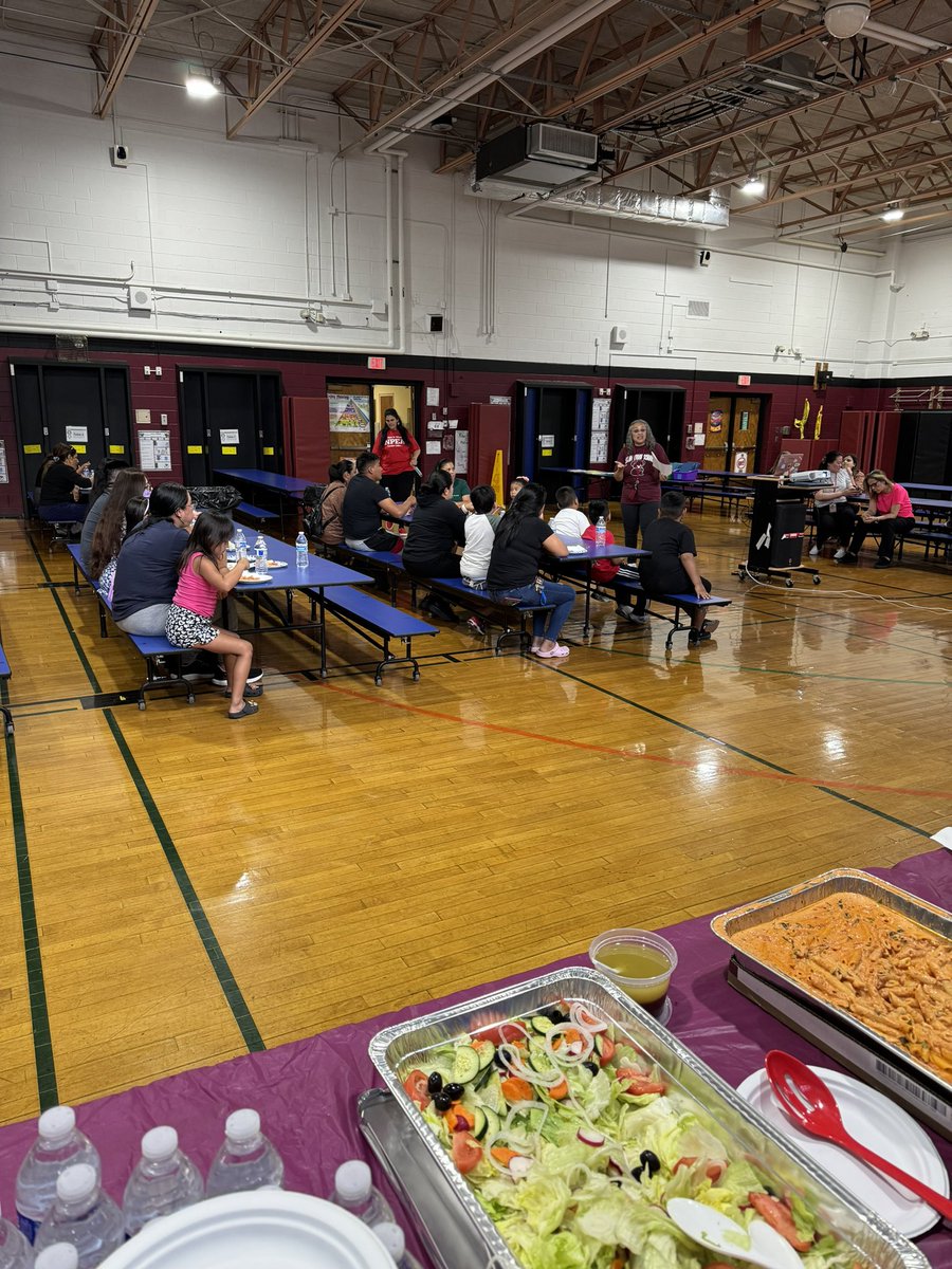 Amazing work @NPSD_StonyBrook on our spring parent night! Learning about technology use, literacy and math best practices!