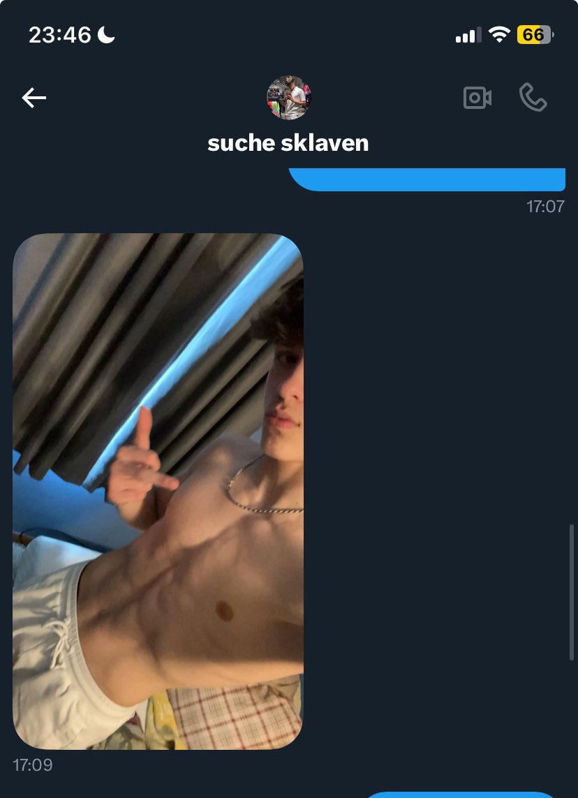 Achtung ‼️ FAKE: @suchesklaven00 Faker Meister nutzt Bilder von anderen Meistern und verkauft diese für Geld. Anzeige wurde bereits gestellt.