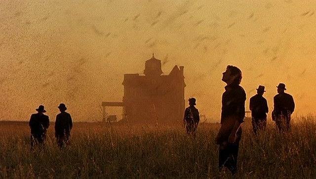 The magnificent locust scene from the drama movie Days of Heaven (1978), known for its picturesque, painting-like cinematography. Image courtesy of Paramount #MovieAppreciation #FilmX