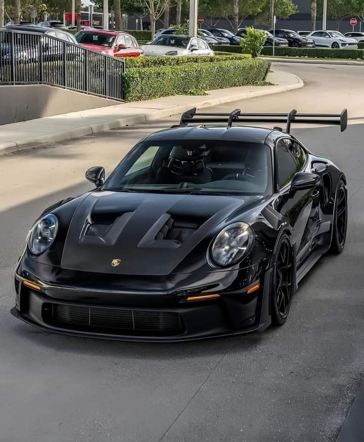 #Porsche 🖤