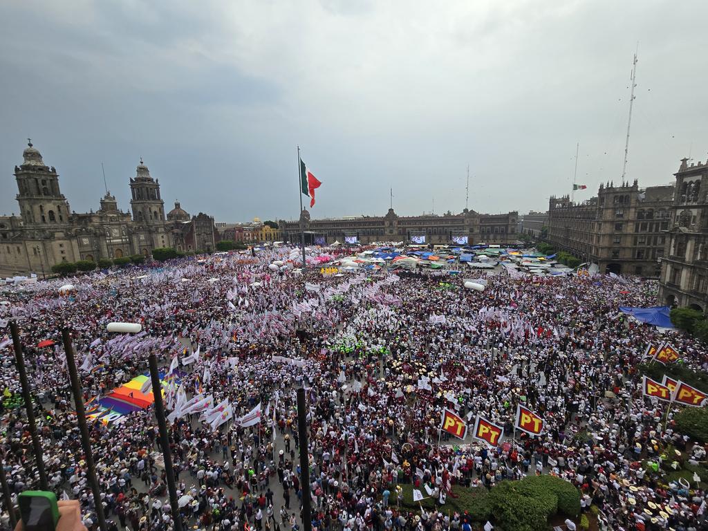 Seré breve: NOS FALTÓ ZÓCALO. @ClaudiaShein será la primera presidenta de México.