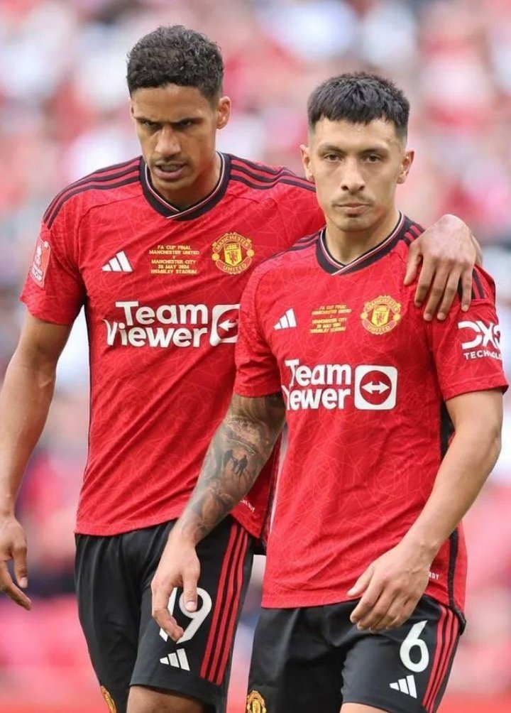 🚨🏴󠁧󠁢󠁥󠁮󠁧󠁿 Manchester United want to sign Jarrad Branthwaite to form a first-choice centre-back partnership with Martínez. #MUFC [@JamieJackson___]